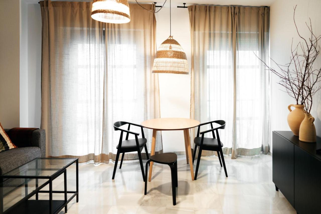 Reyes Catolicos Suite Apartment Sevilla Bagian luar foto