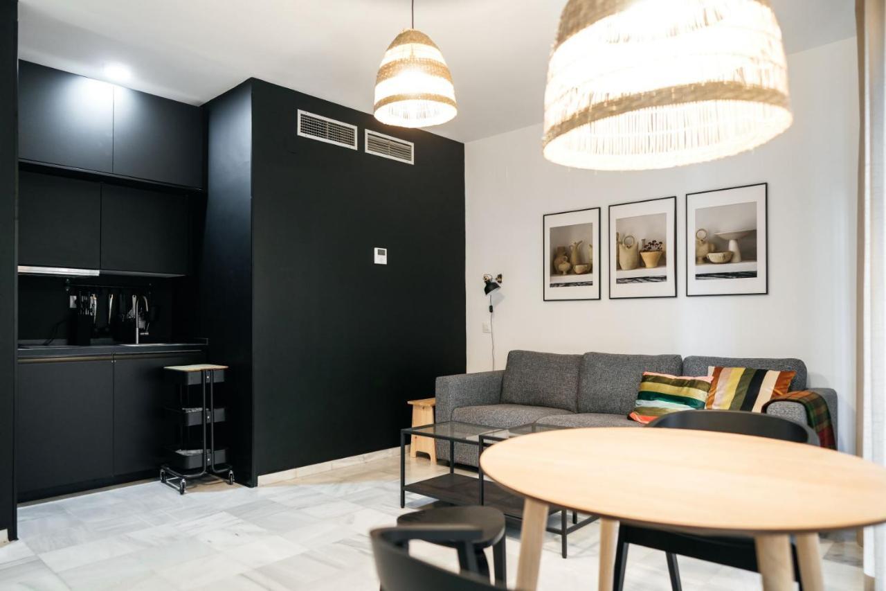Reyes Catolicos Suite Apartment Sevilla Bagian luar foto